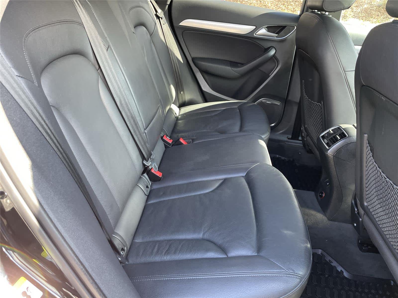 Thumbnail: 2017 Audi Q3 - 17