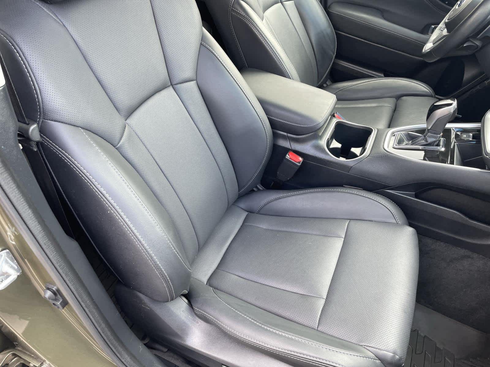 Thumbnail: 2022 Subaru Outback - 18