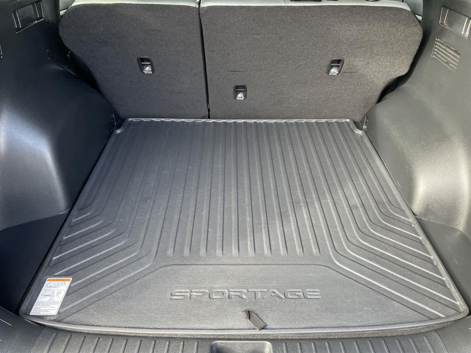 Thumbnail: 2023 Kia Sportage - 16