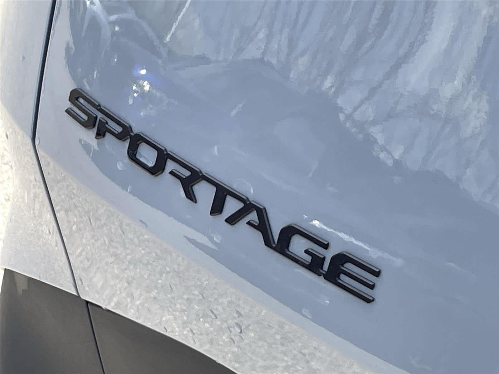 Thumbnail: 2025 Kia Sportage - 10