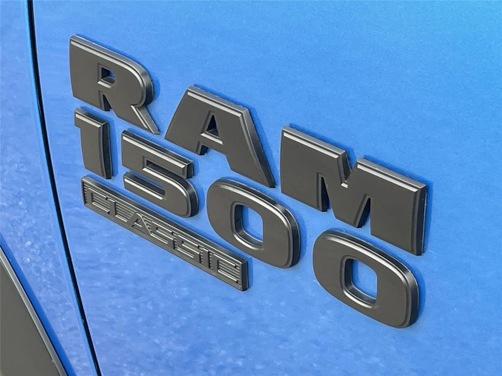 Thumbnail: 2022 RAM 1500 Classic - 10