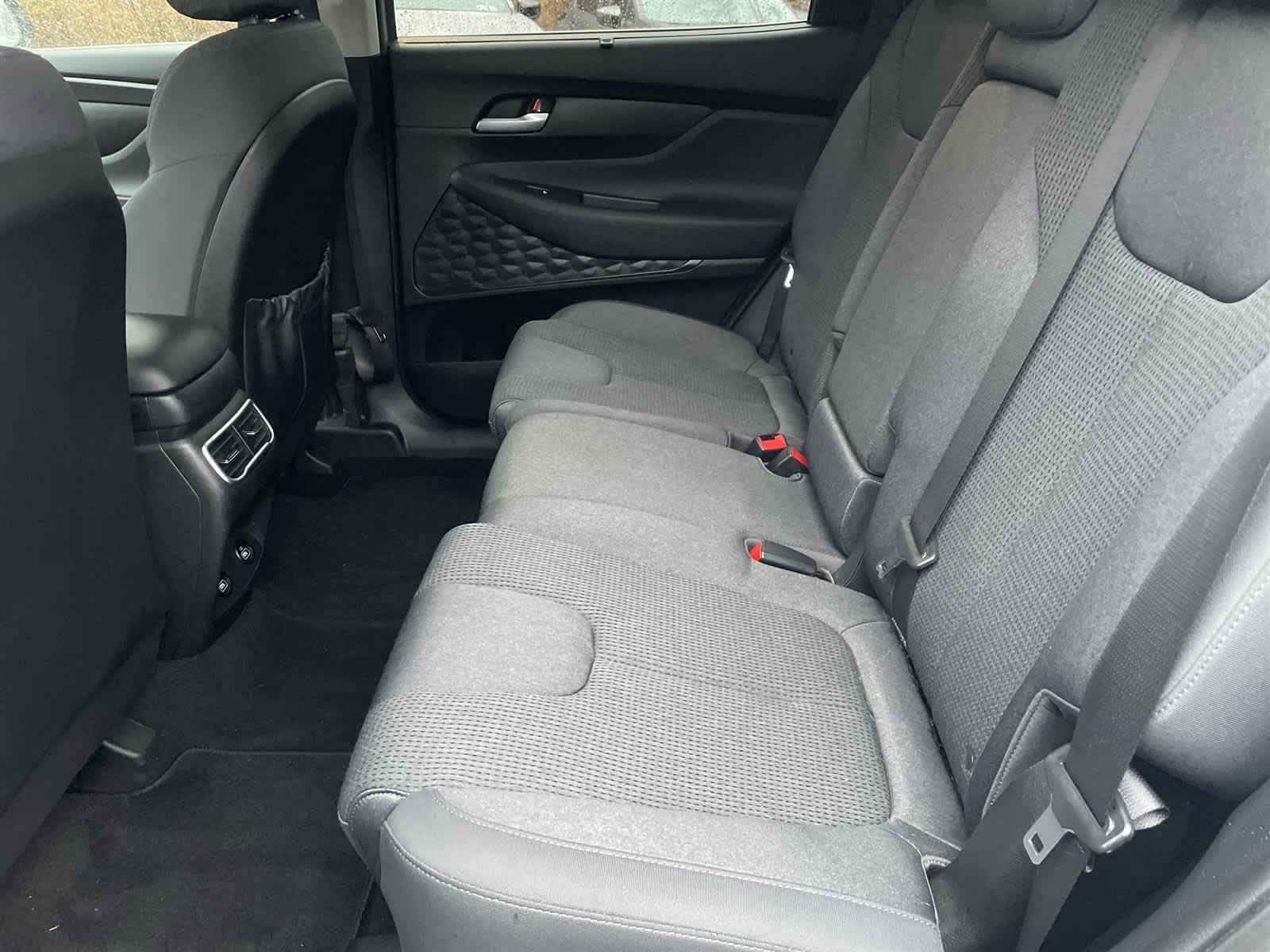 Thumbnail: 2022 Hyundai Santa Fe - 14