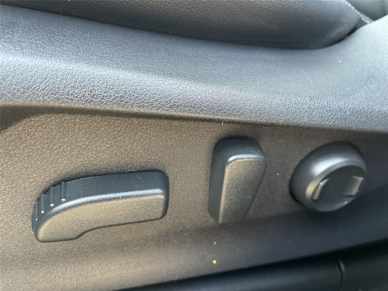 Thumbnail: 2022 Subaru Ascent - 13