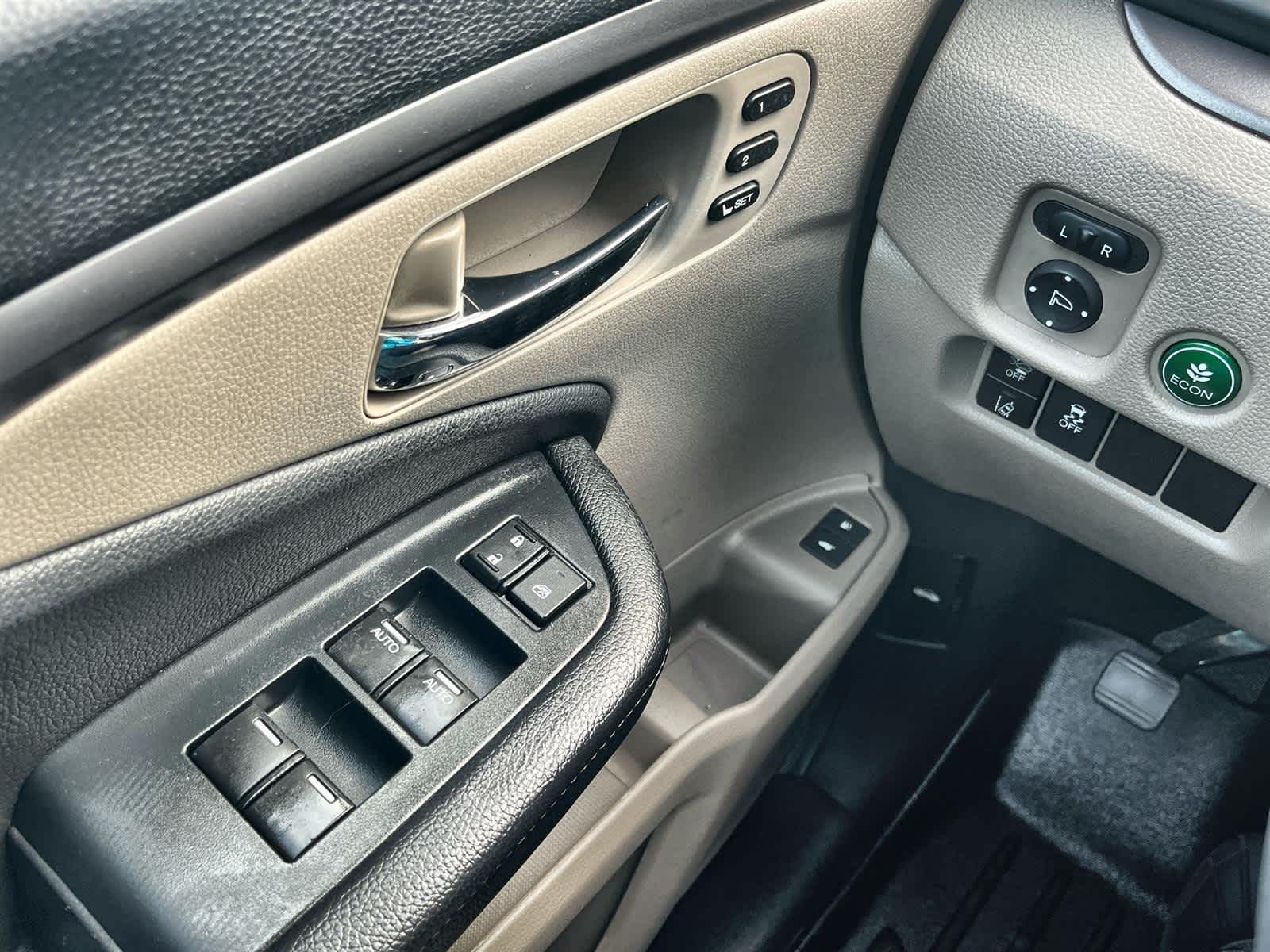 Thumbnail: 2022 Honda Pilot - 29