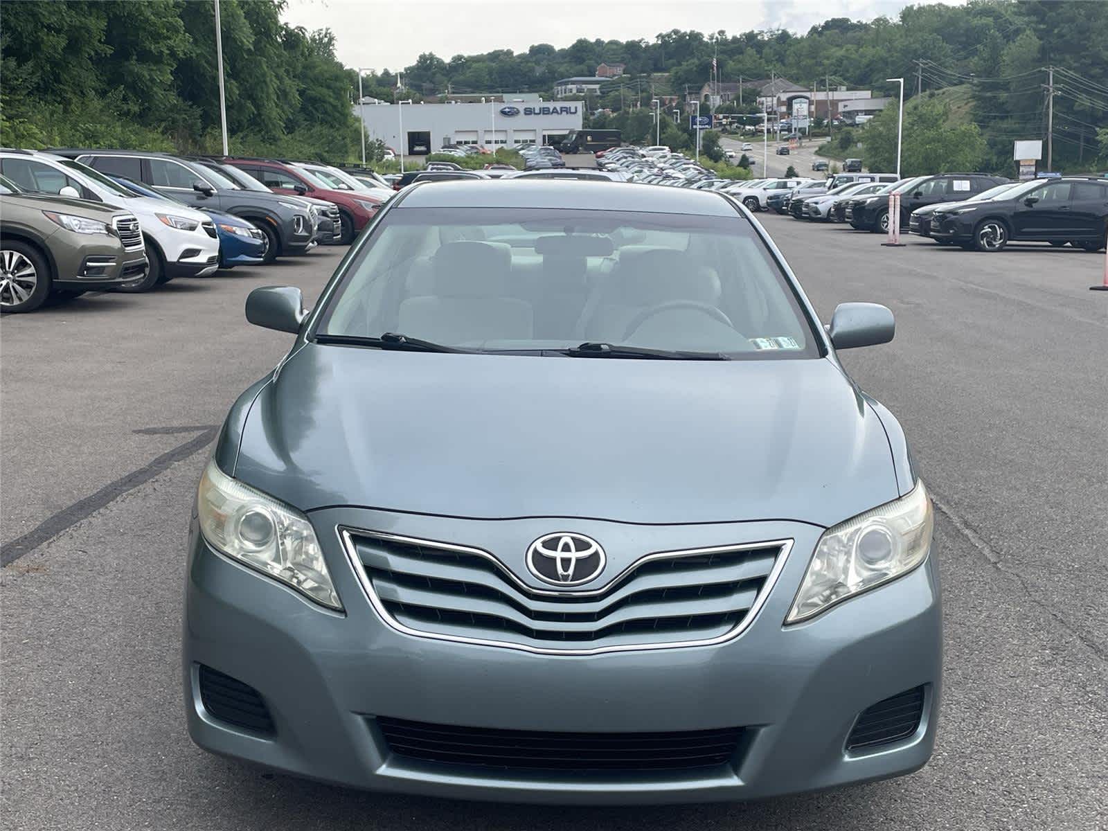 Thumbnail: 2010 Toyota Camry - 8