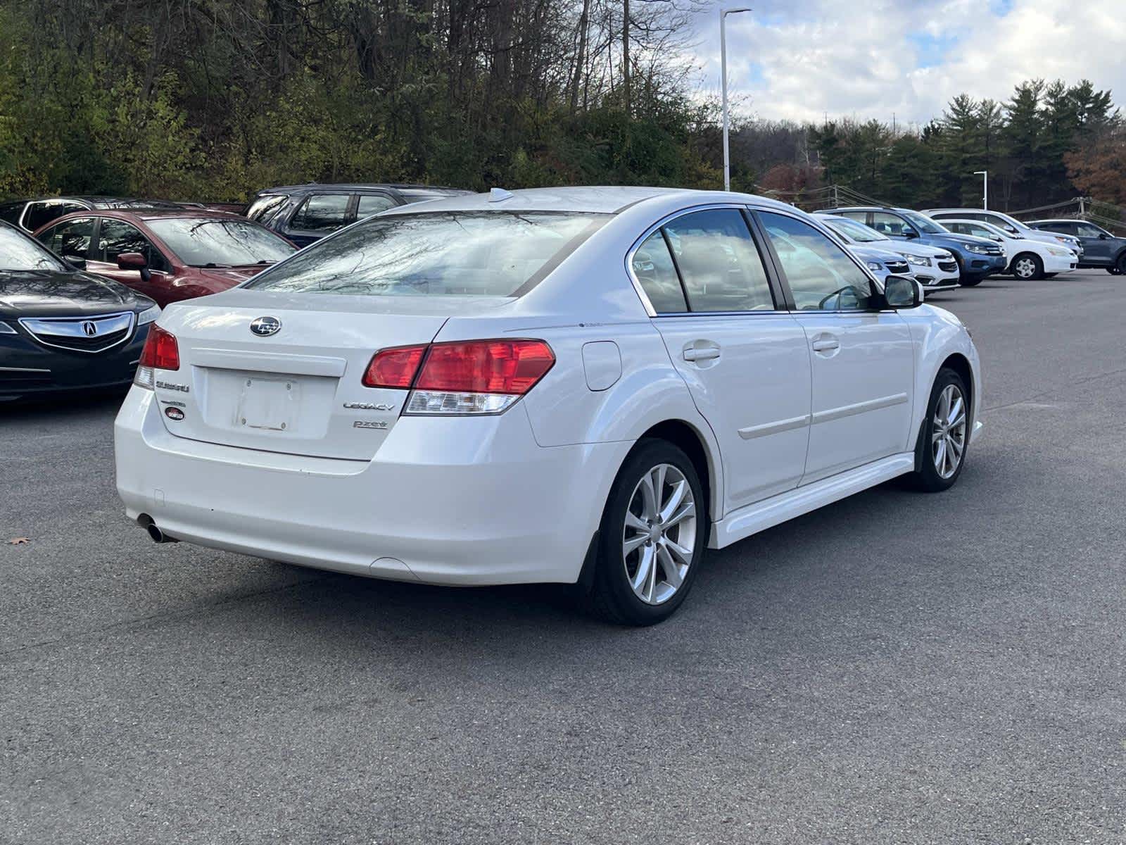 Thumbnail: 2014 Subaru Legacy - 5