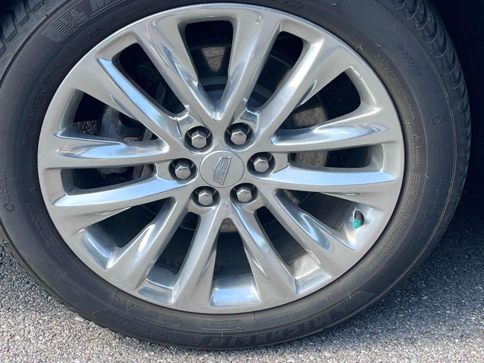 Thumbnail: 2020 Cadillac XT6 - 9