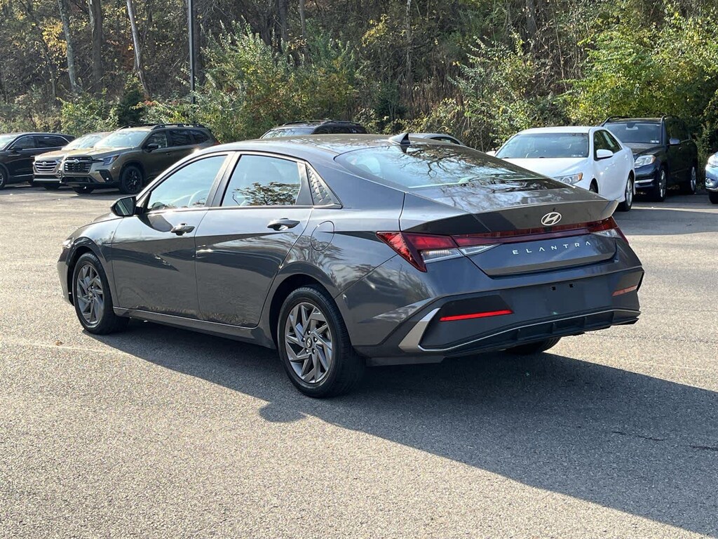 Used 2024 Hyundai Elantra SEL Sedan