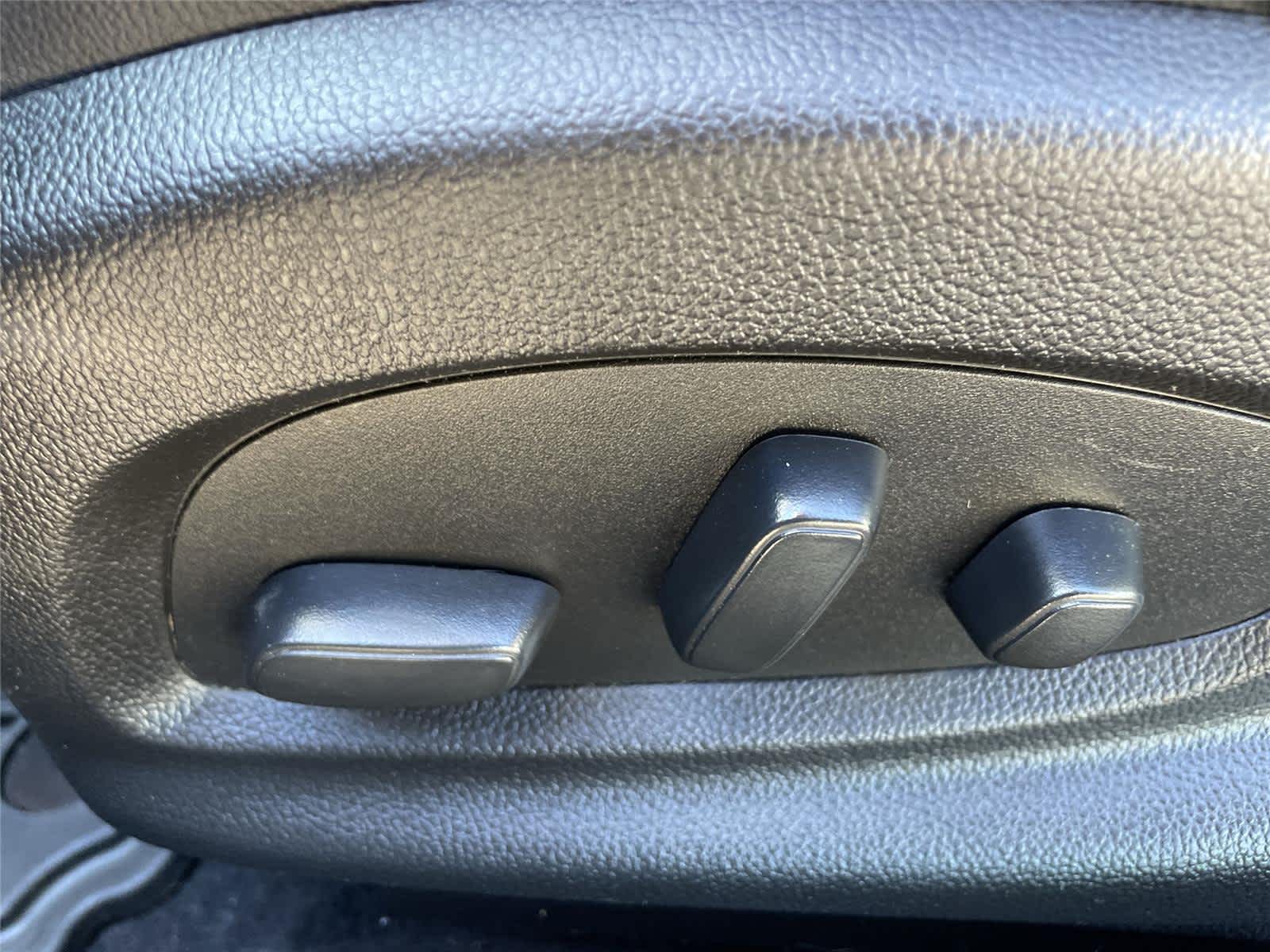 Thumbnail: 2019 Chevrolet Impala - 13