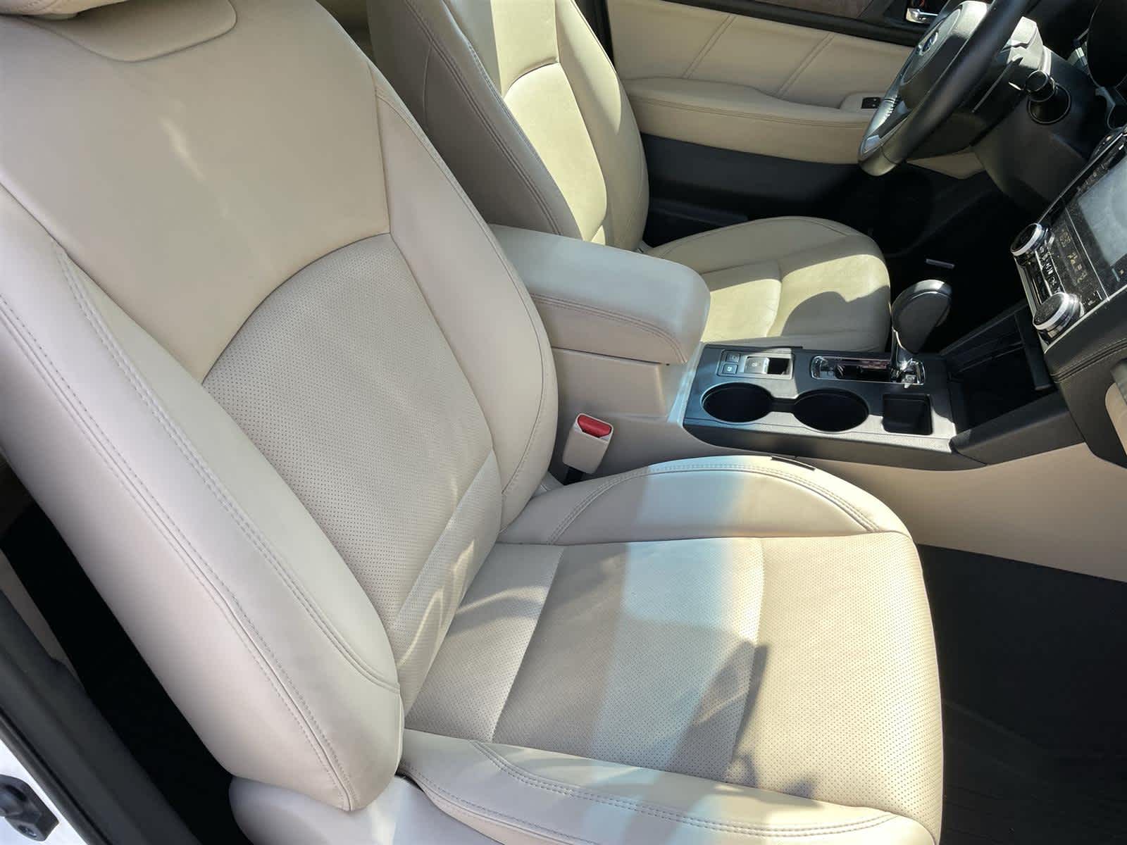 Thumbnail: 2018 Subaru Outback - 18