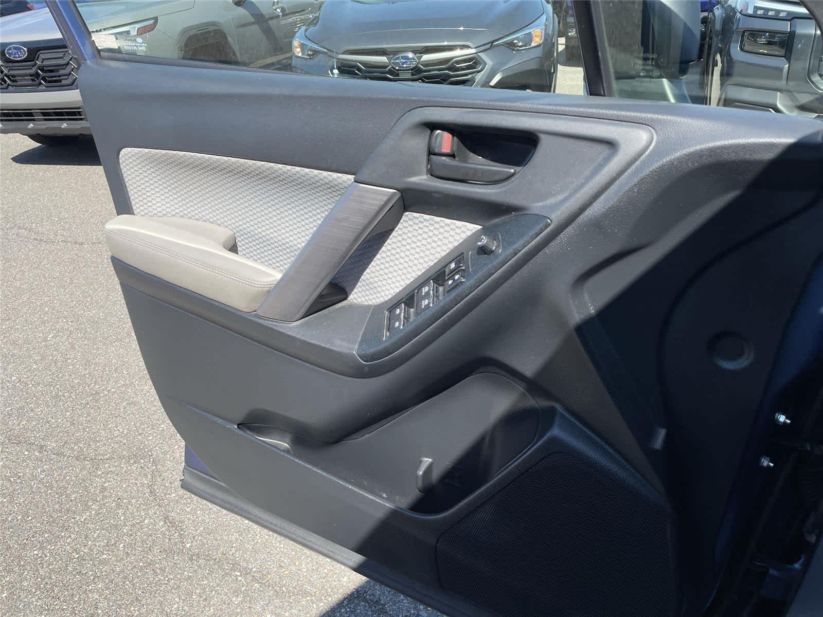 Thumbnail: 2017 Subaru Forester - 23