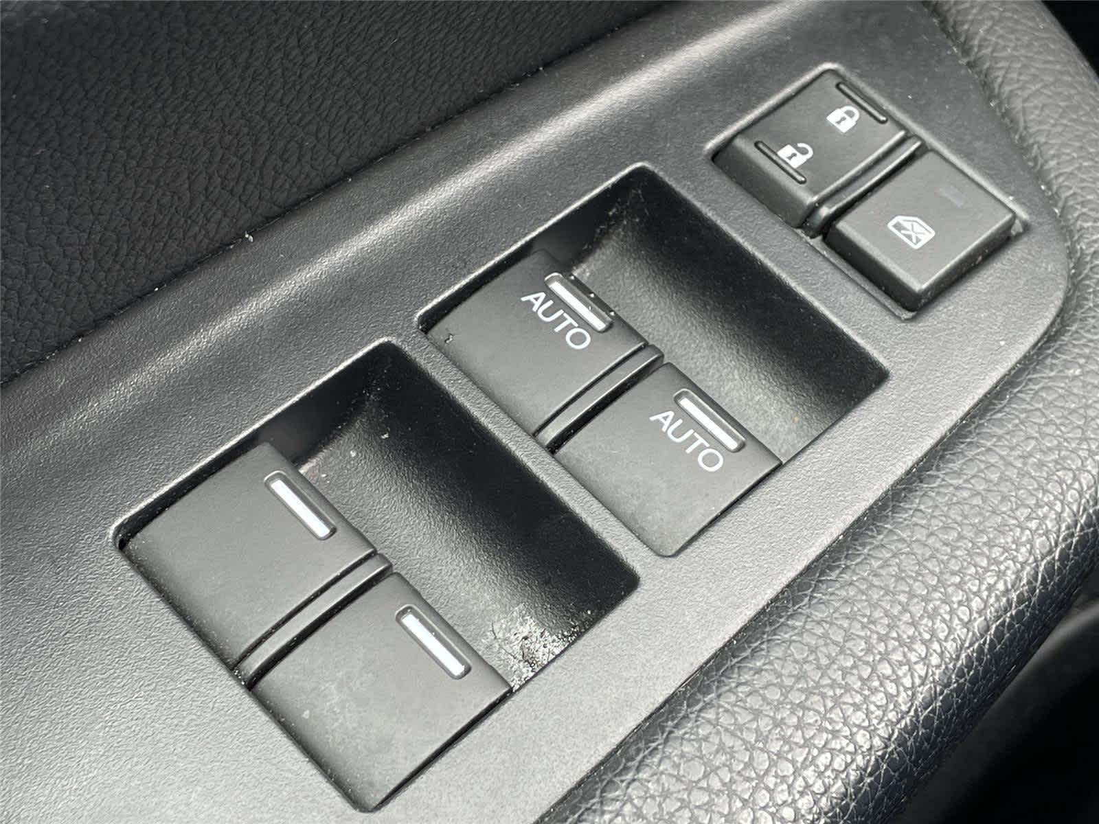 Thumbnail: 2021 Honda Pilot - 21