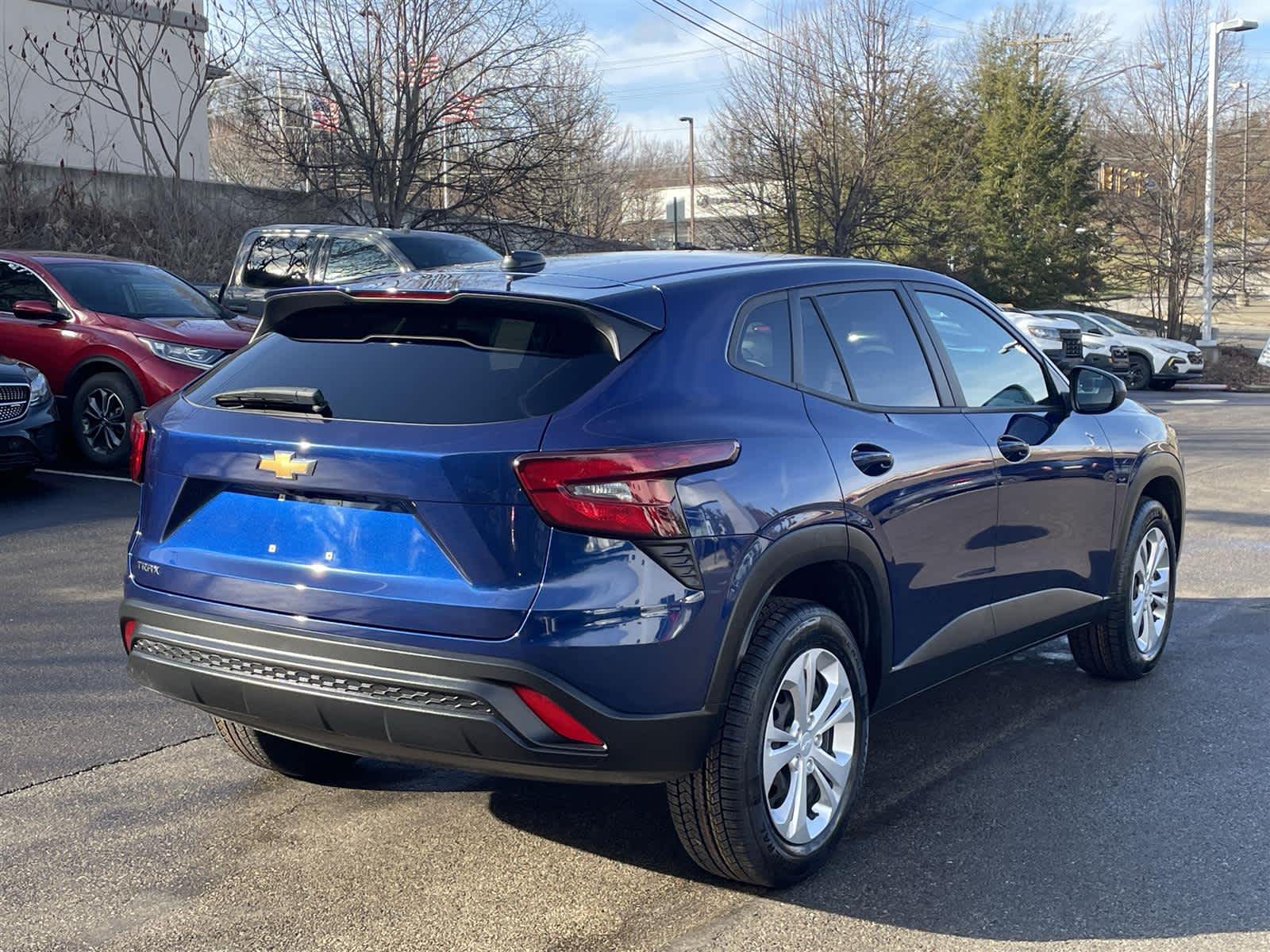 Thumbnail: 2024 Chevrolet Trax - 5