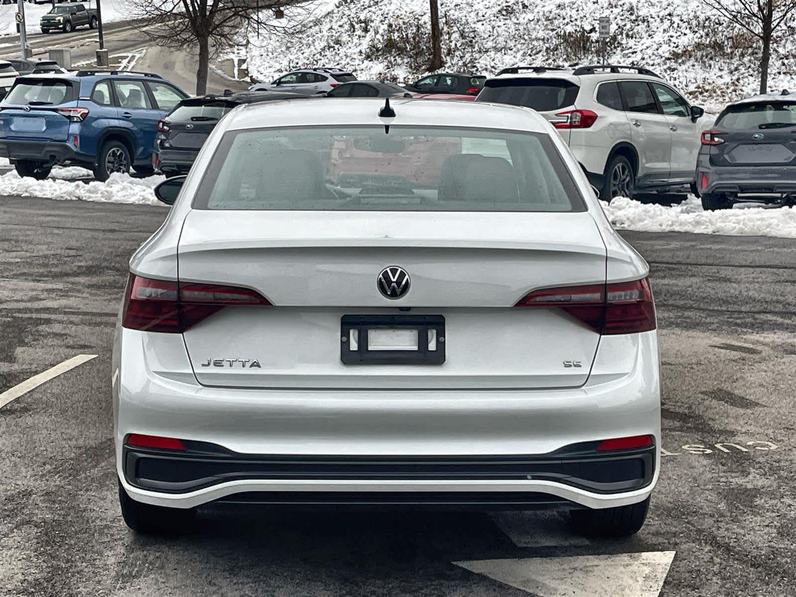 Thumbnail: 2024 Volkswagen Jetta - 4