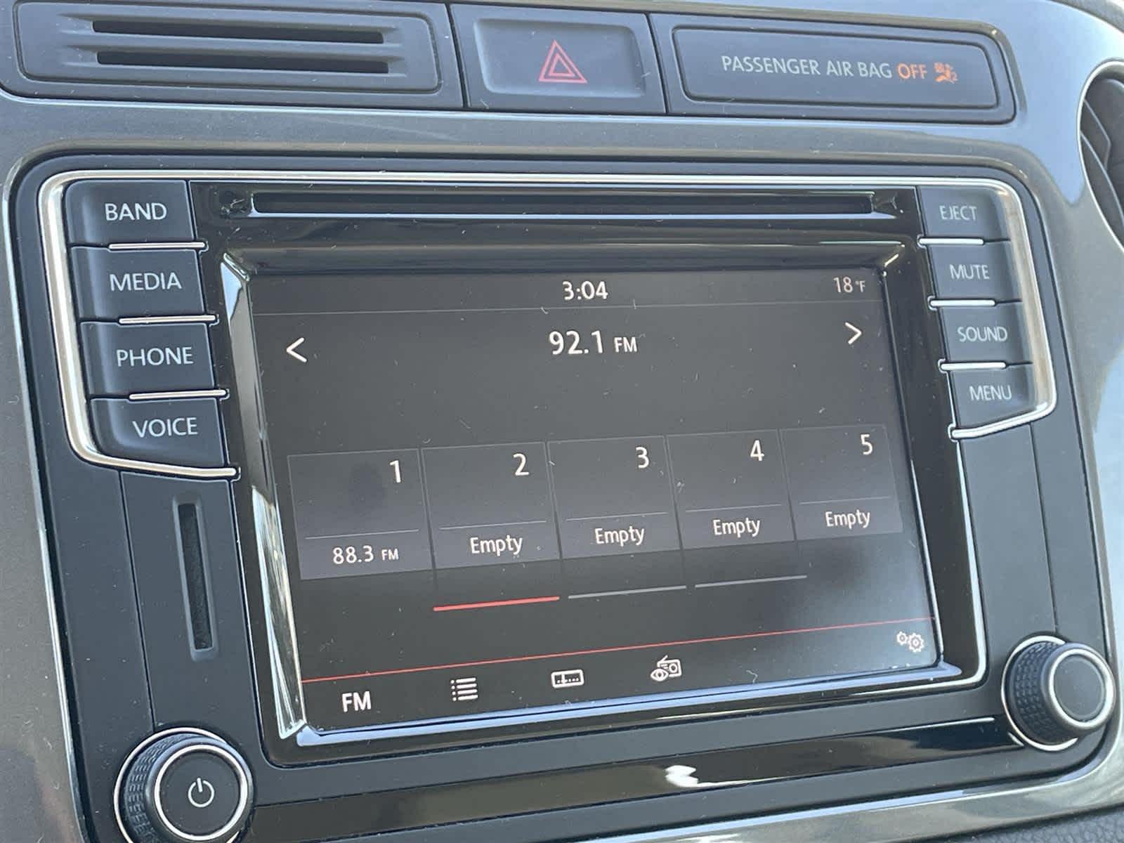 Thumbnail: 2017 Volkswagen Tiguan - 20