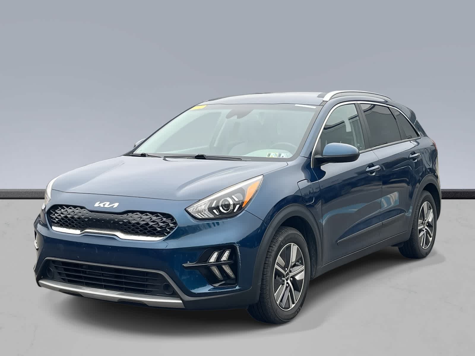 Thumbnail: 2022 Kia Niro - 1