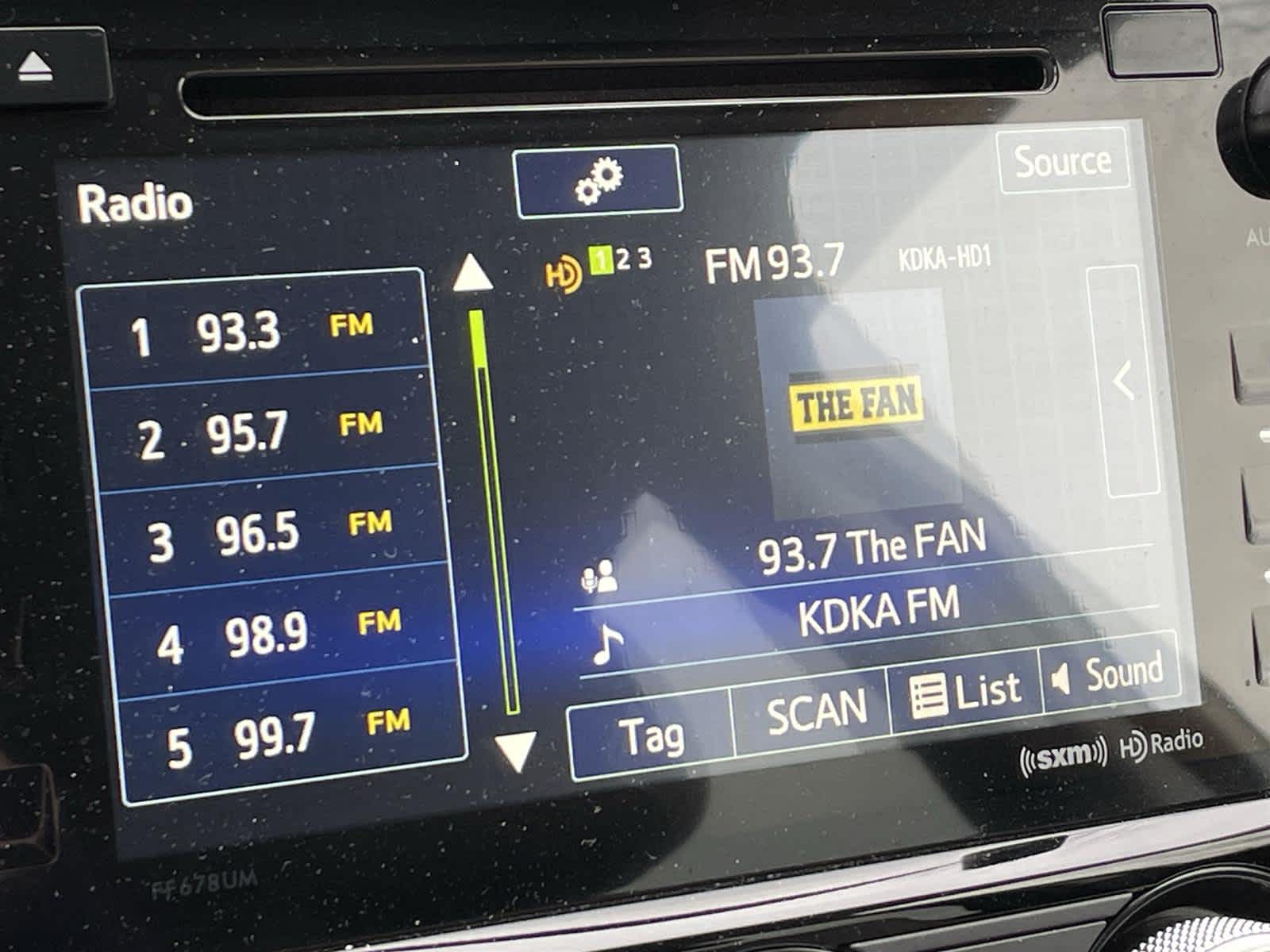 Thumbnail: 2017 Subaru Forester - 9