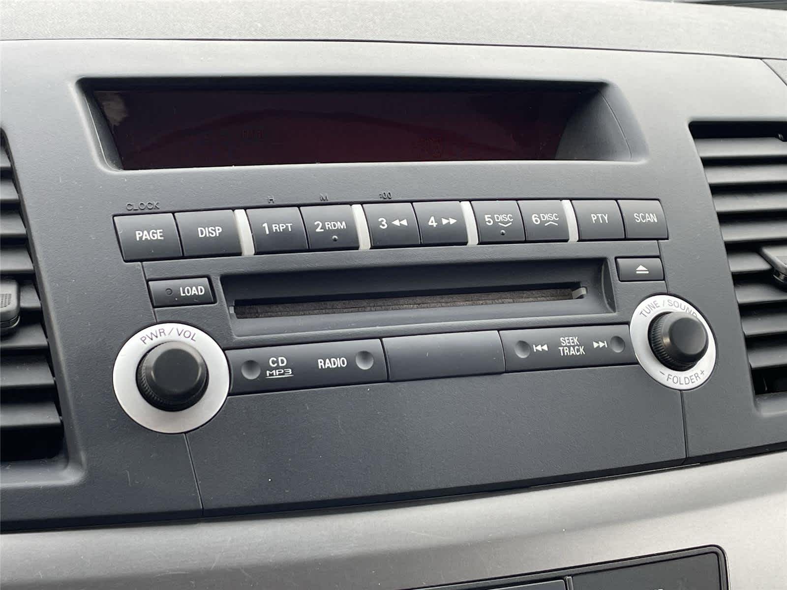 Thumbnail: 2013 Mitsubishi Lancer - 19