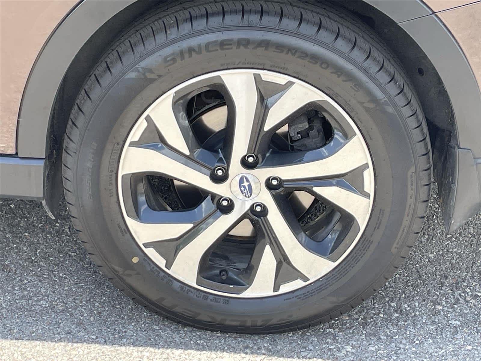 Thumbnail: 2021 Subaru Outback - 10
