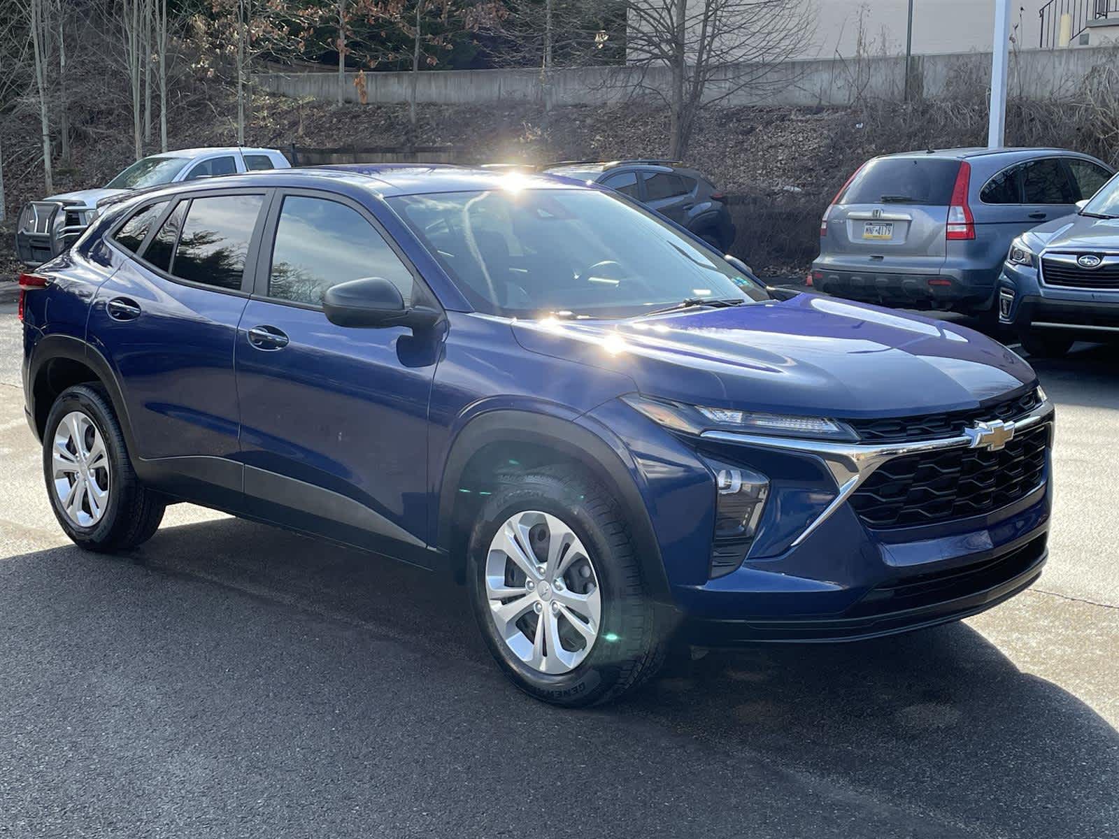 Thumbnail: 2024 Chevrolet Trax - 7