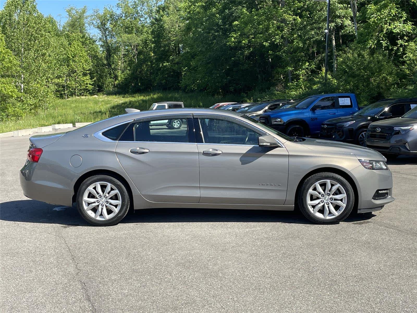 Thumbnail: 2019 Chevrolet Impala - 6