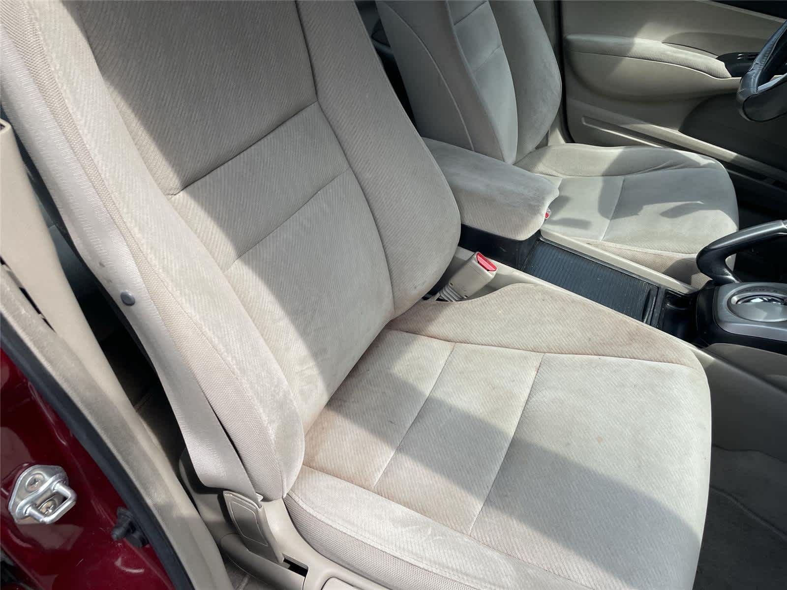 Thumbnail: 2011 Honda Civic - 16