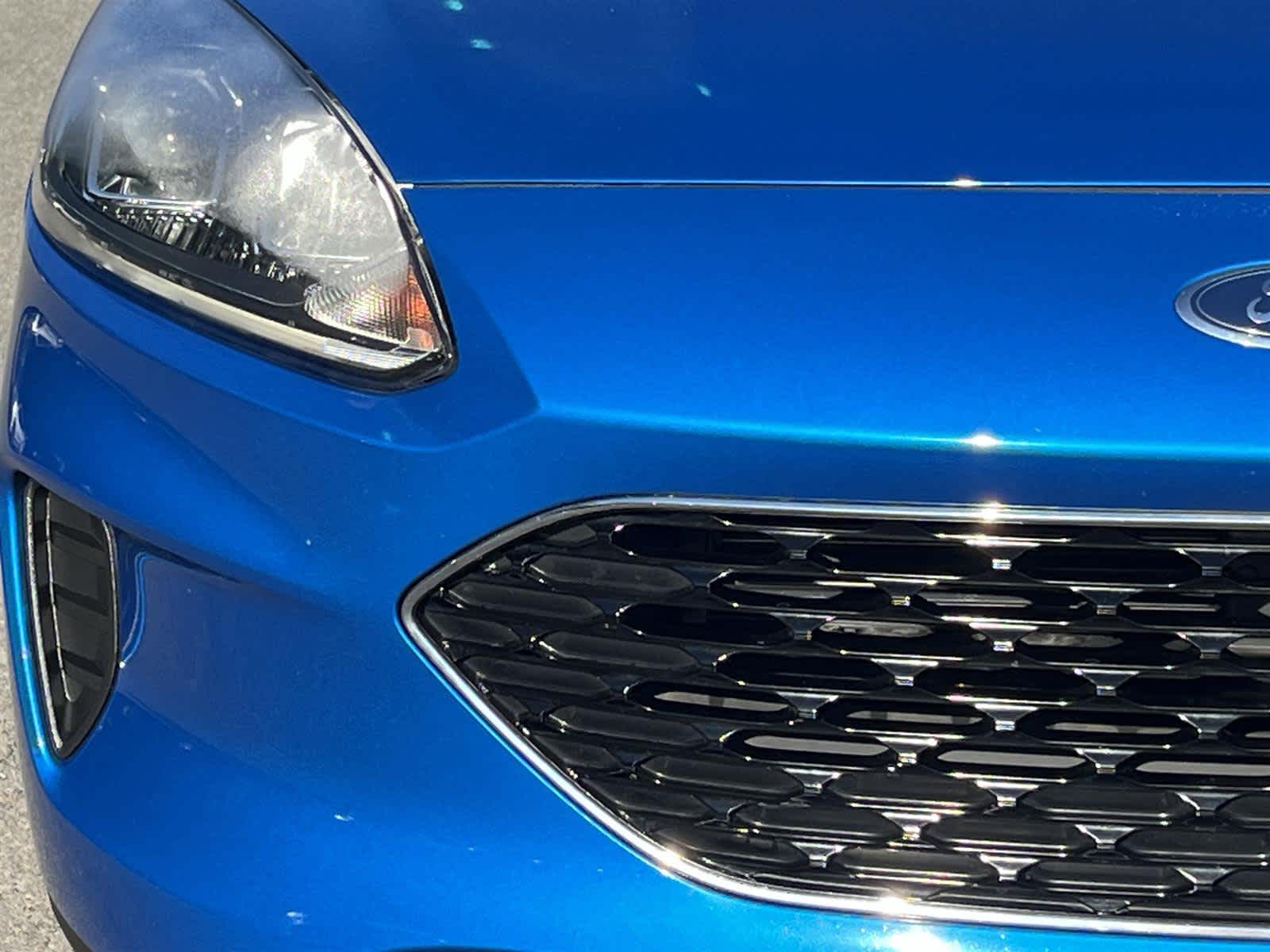 Thumbnail: 2020 Ford Escape - 9