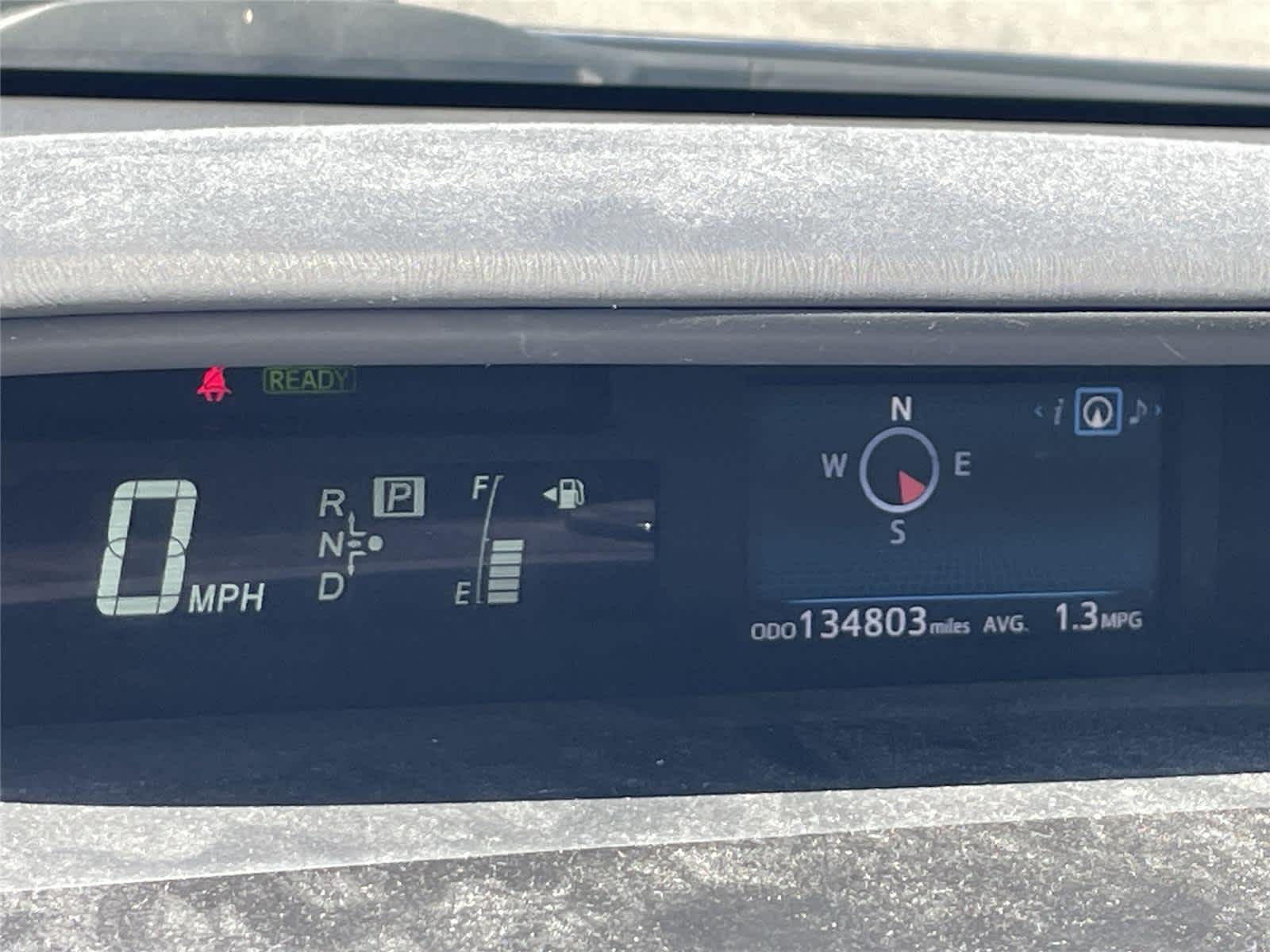 Thumbnail: 2015 Toyota Prius v - 22