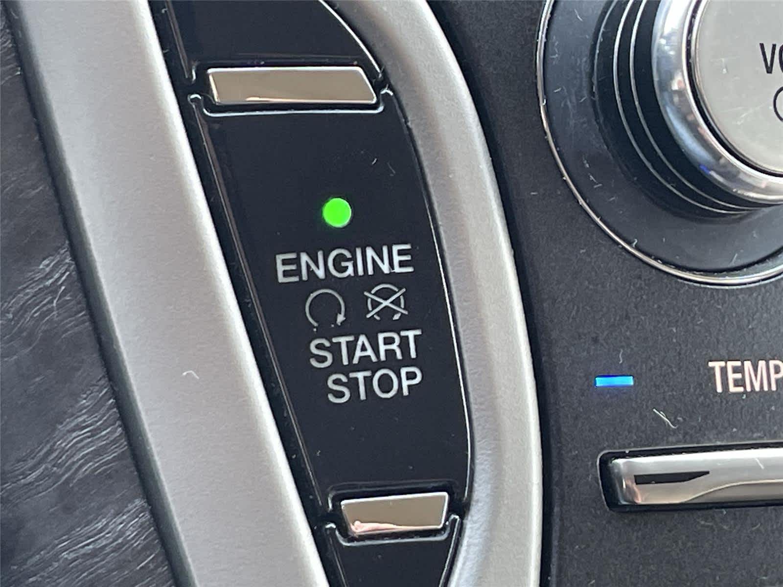 Thumbnail: 2019 Lincoln Nautilus - 31