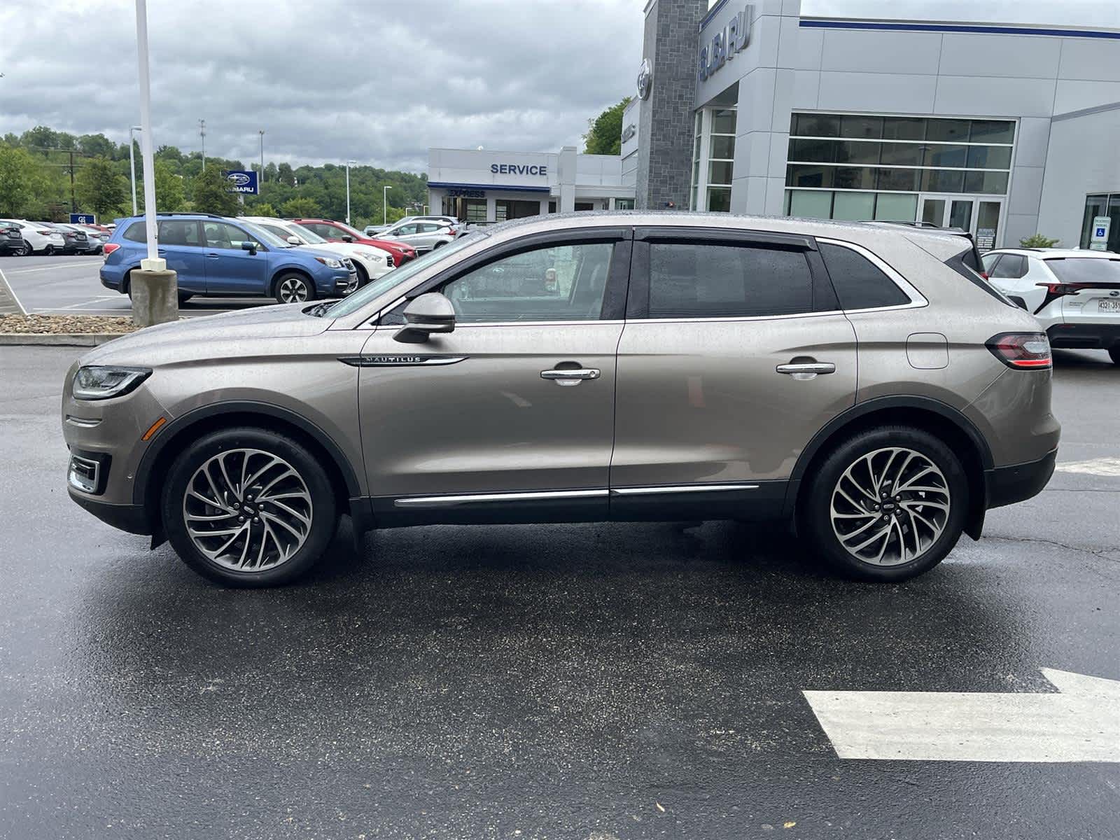 Thumbnail: 2019 Lincoln Nautilus - 2
