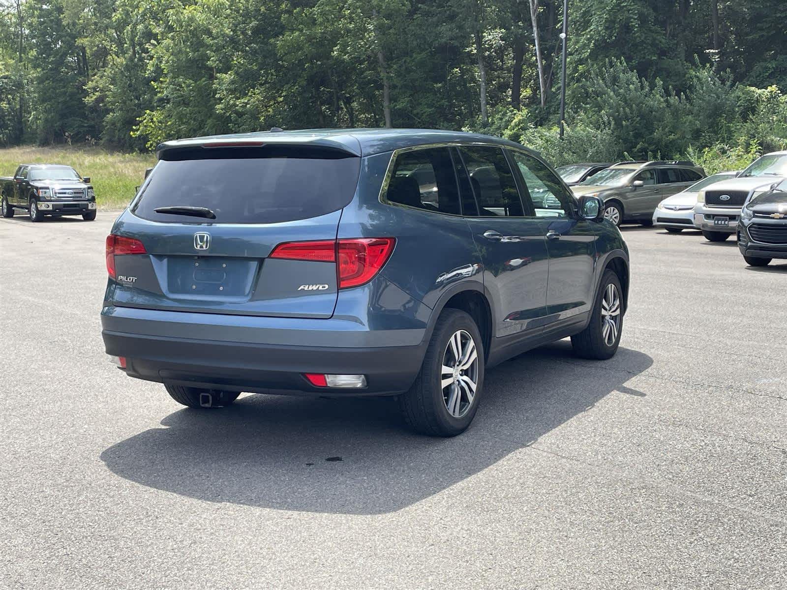 Thumbnail: 2018 Honda Pilot - 5