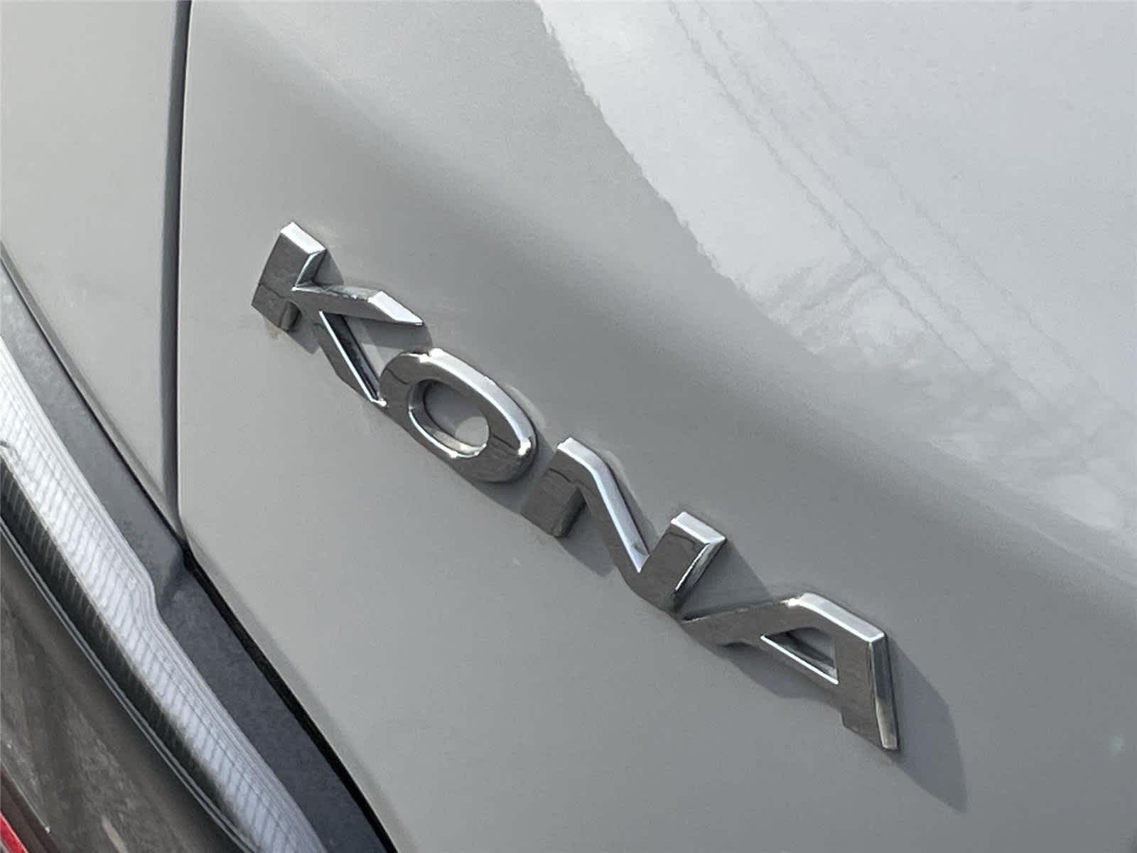 Thumbnail: 2023 Hyundai Kona - 10