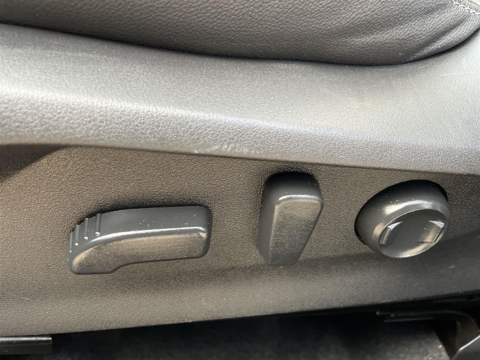 Thumbnail: 2020 Subaru Forester - 13