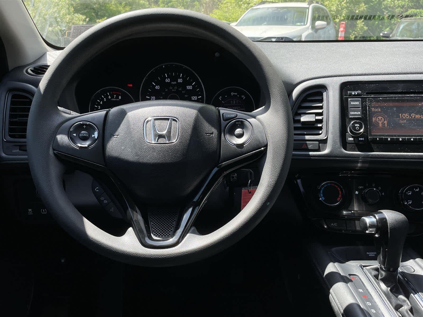 2017 Honda HR-V LX 17