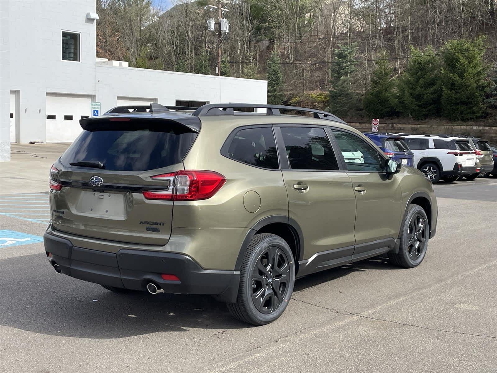 Thumbnail: 2026 Subaru Ascent - 5