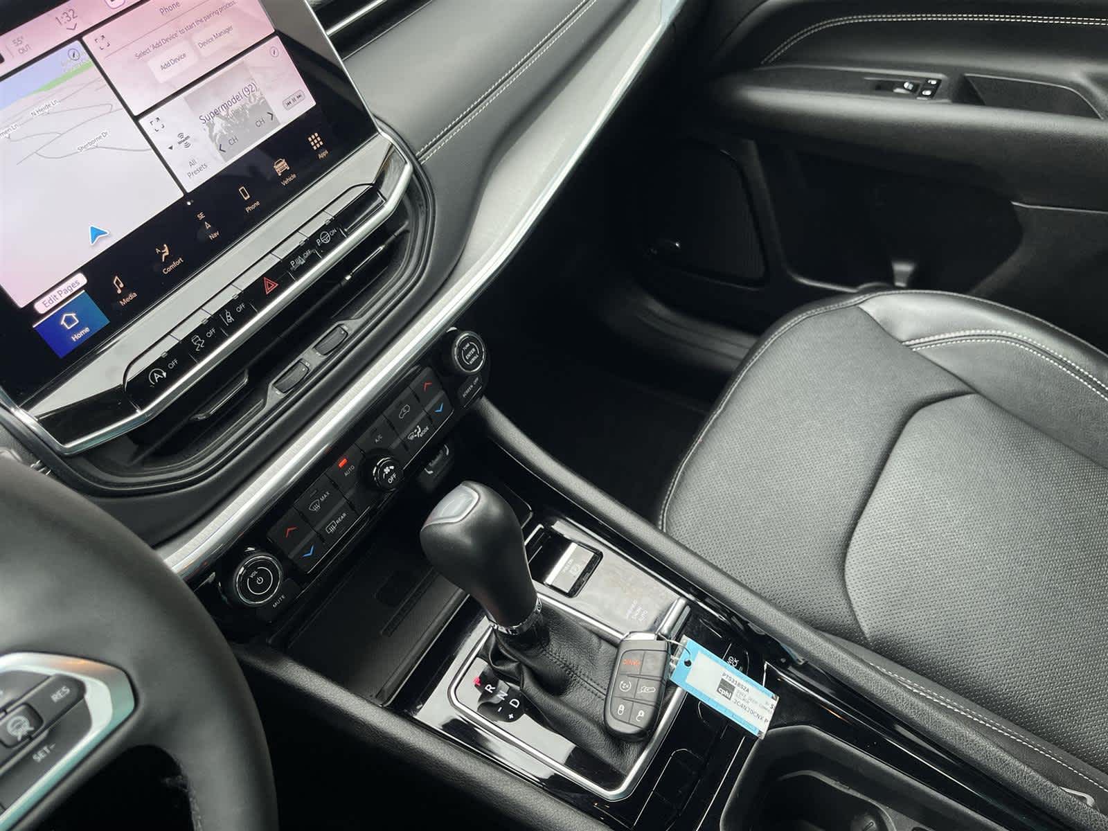 Thumbnail: 2023 Jeep Compass - 26