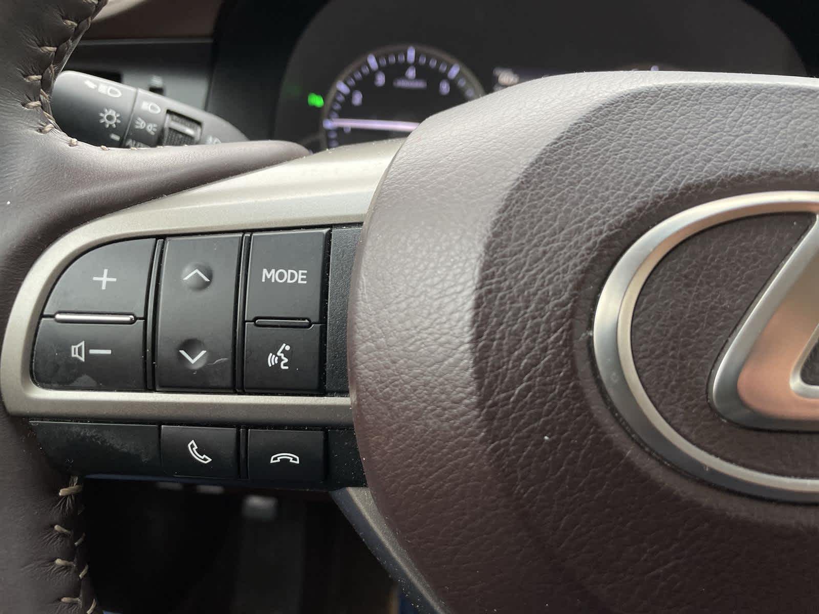 Thumbnail: 2017 Lexus ES - 12