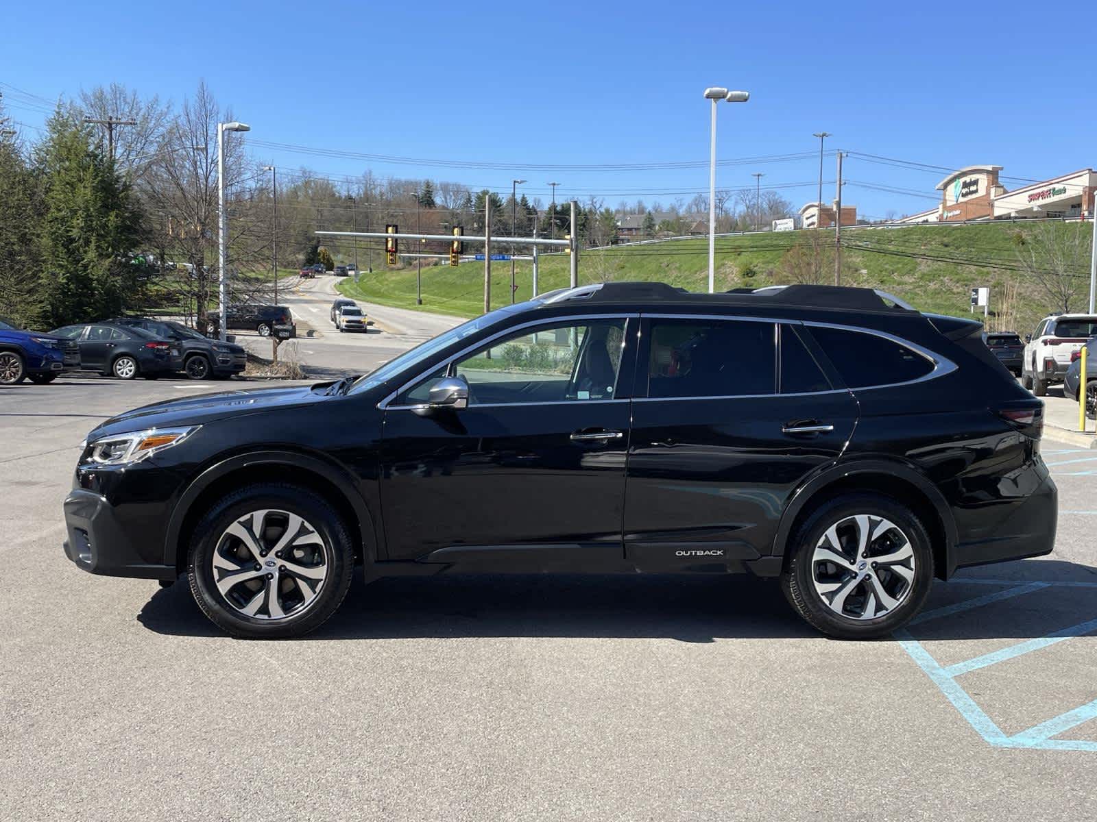 Thumbnail: 2022 Subaru Outback - 2