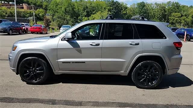 2019 Jeep Grand Cherokee Altitude 5