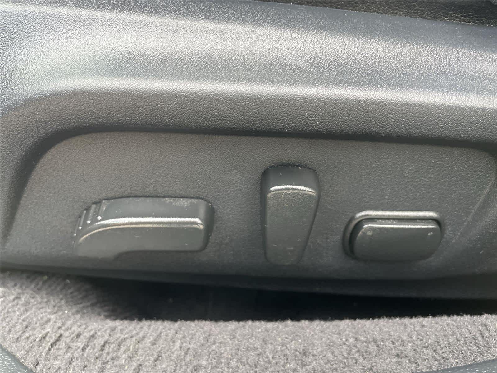 Thumbnail: 2017 Subaru Outback - 13