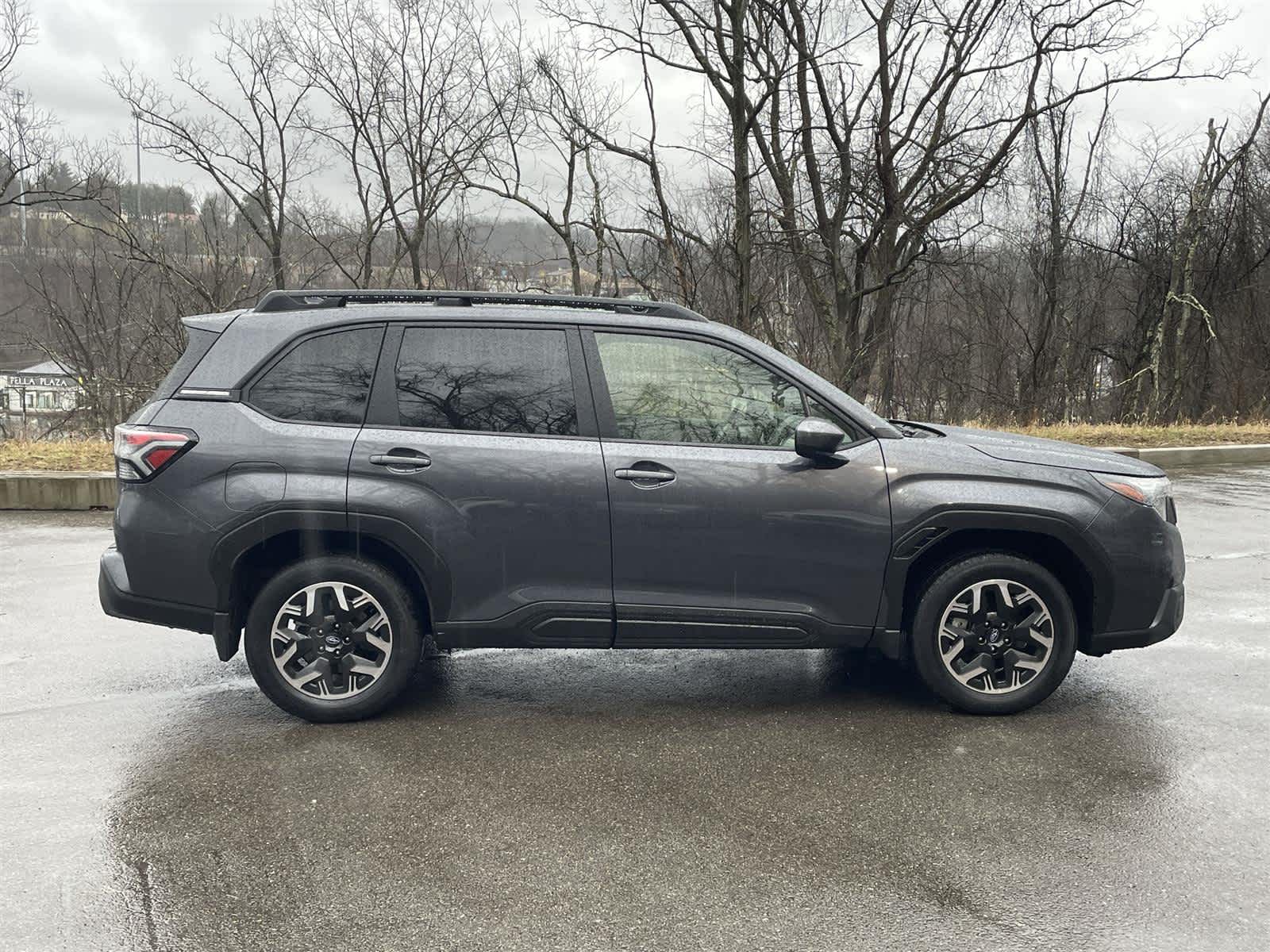 Thumbnail: 2025 Subaru Forester - 6