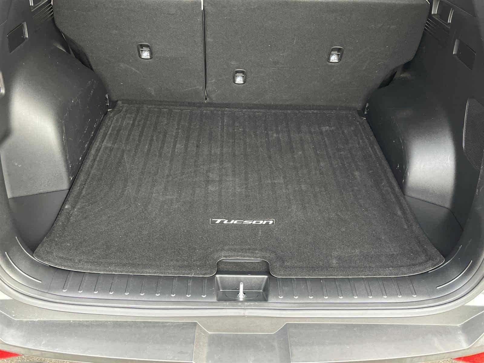 Thumbnail: 2023 Hyundai Tucson - 16