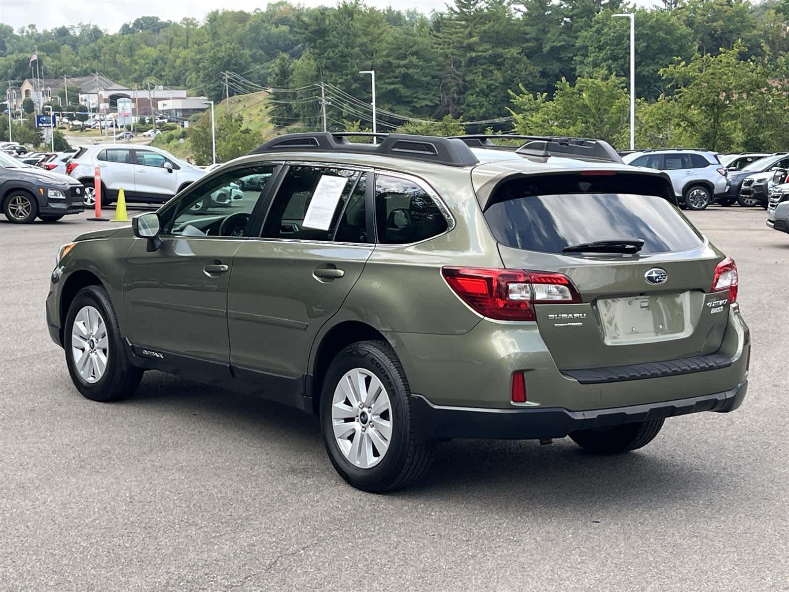 Thumbnail: 2017 Subaru Outback - 3
