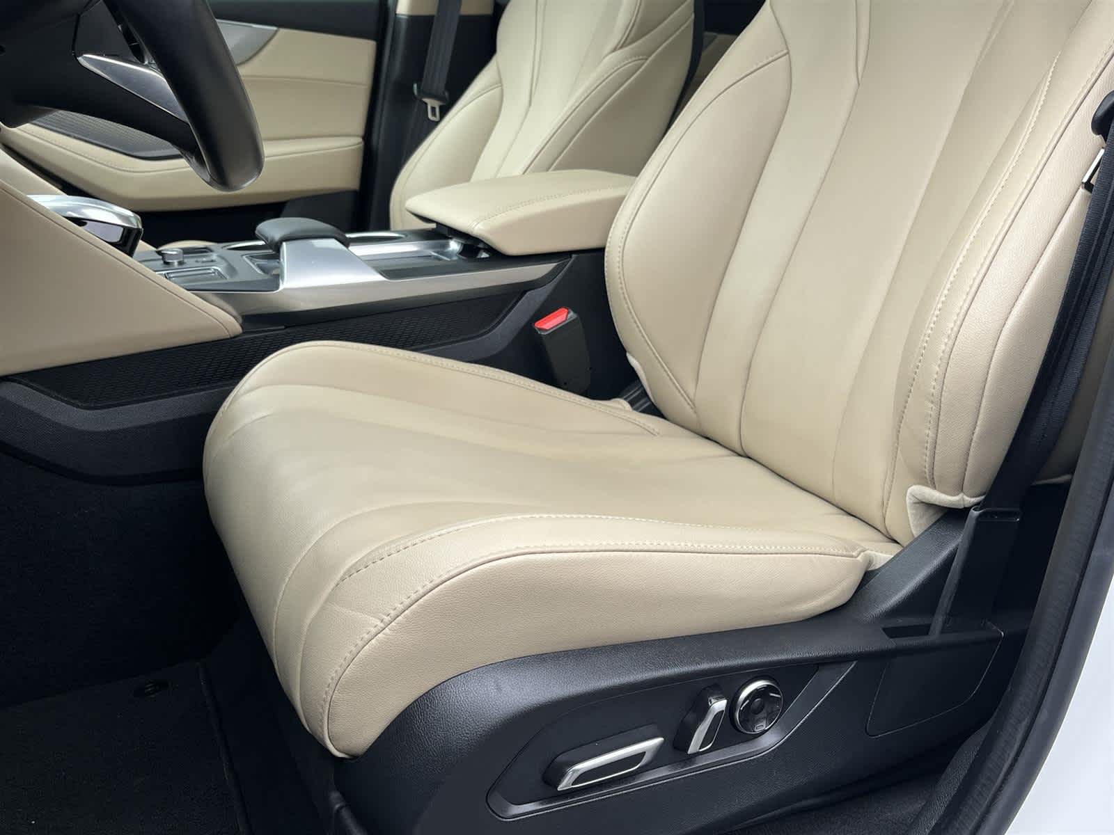 Thumbnail: 2023 Acura MDX - 12