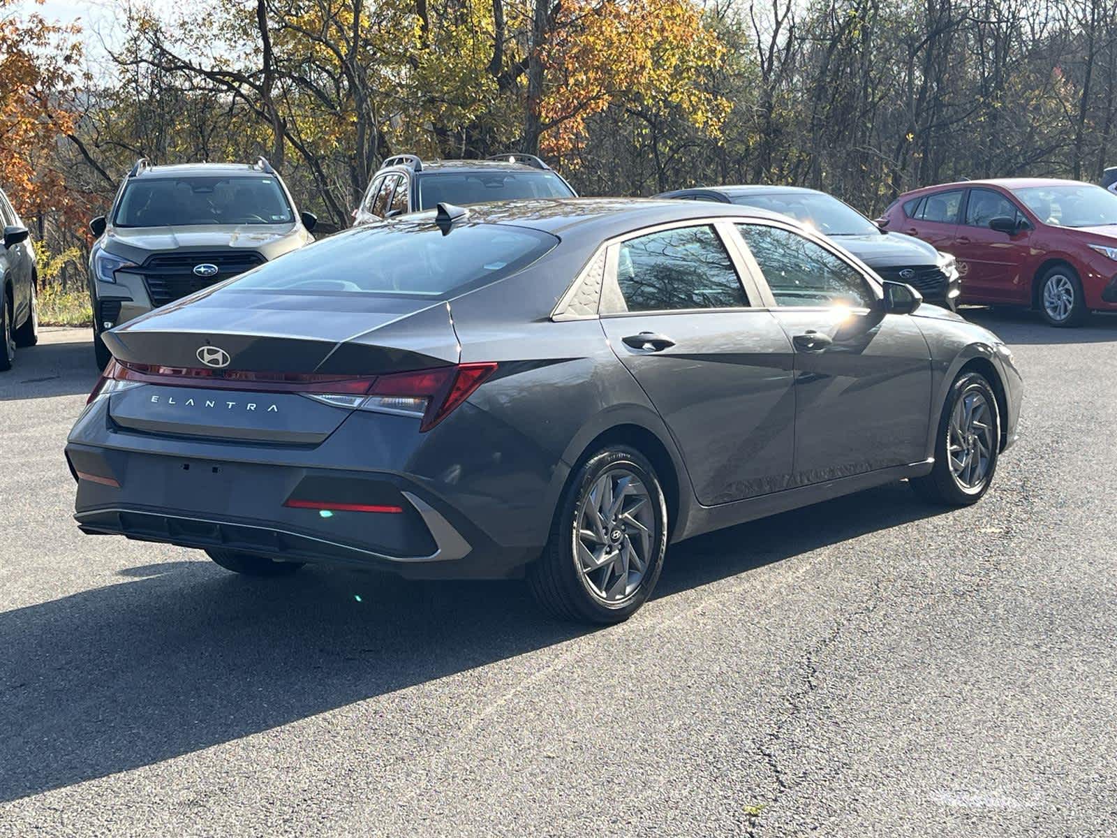 Thumbnail: 2024 Hyundai Elantra - 5