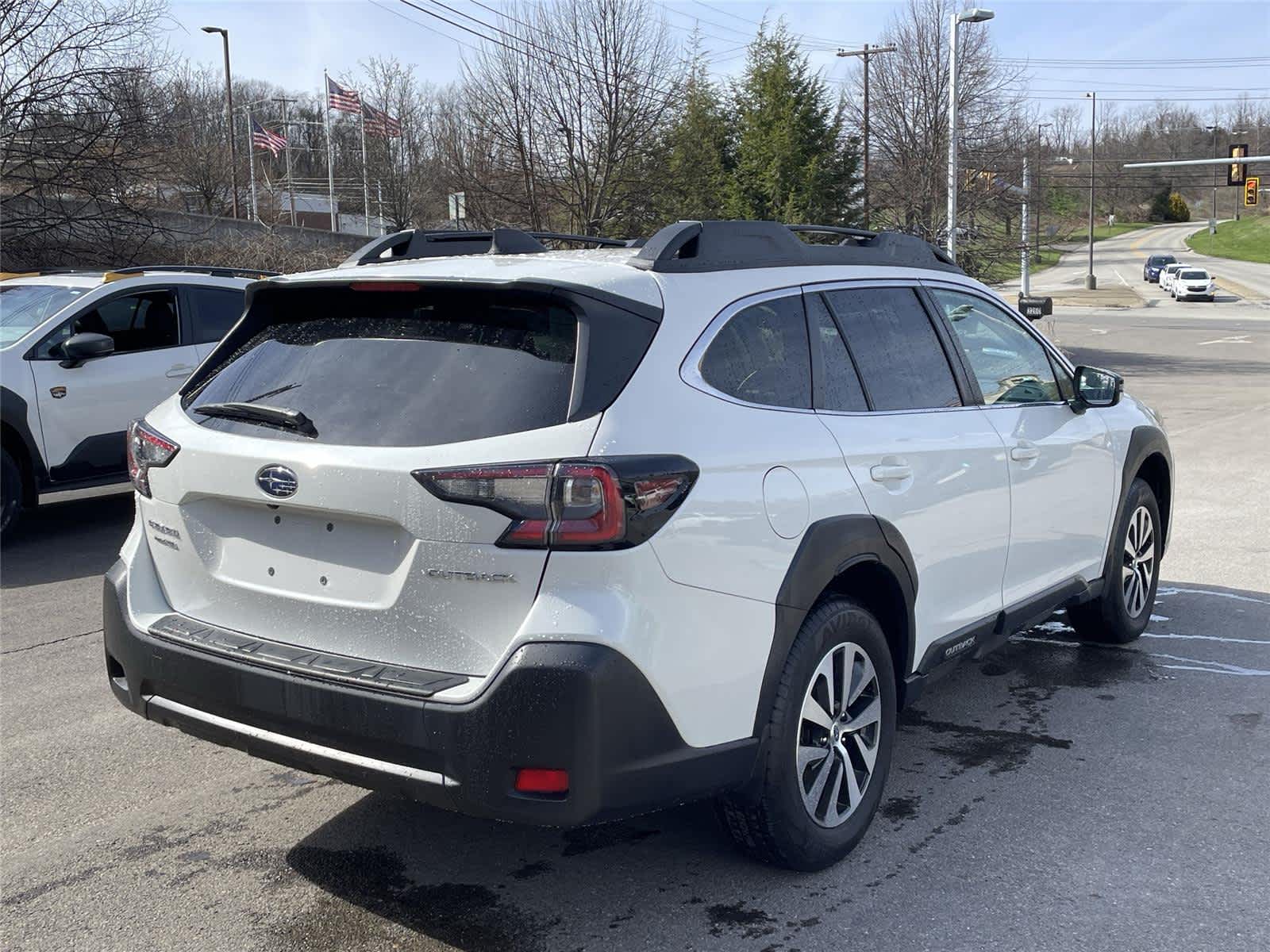 Thumbnail: 2023 Subaru Outback - 5