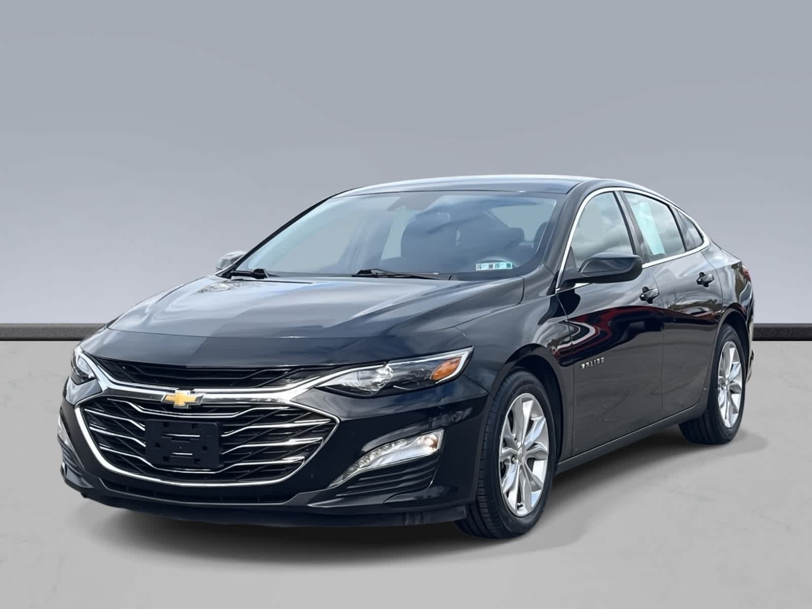 Thumbnail: 2023 Chevrolet Malibu - 1