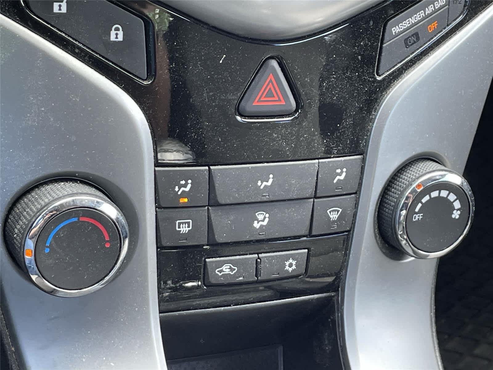 Thumbnail: 2014 Chevrolet Cruze - 15