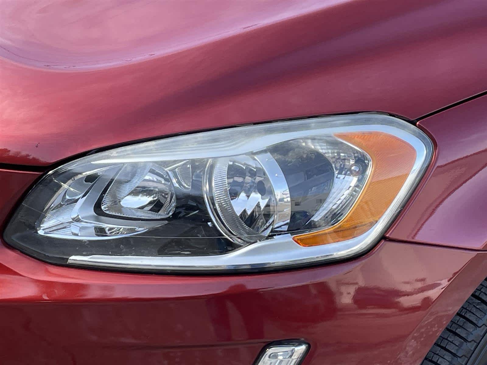 Thumbnail: 2016 Volvo XC60 - 9