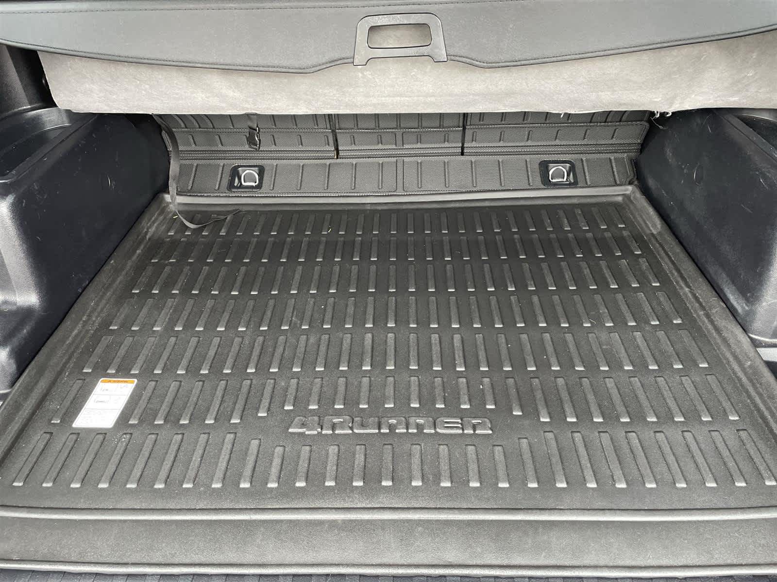 Thumbnail: 2017 Toyota 4Runner - 16